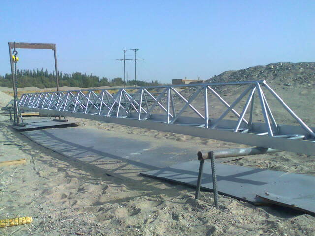 德保专业承揽大中小型喷涂翻新施工业务！