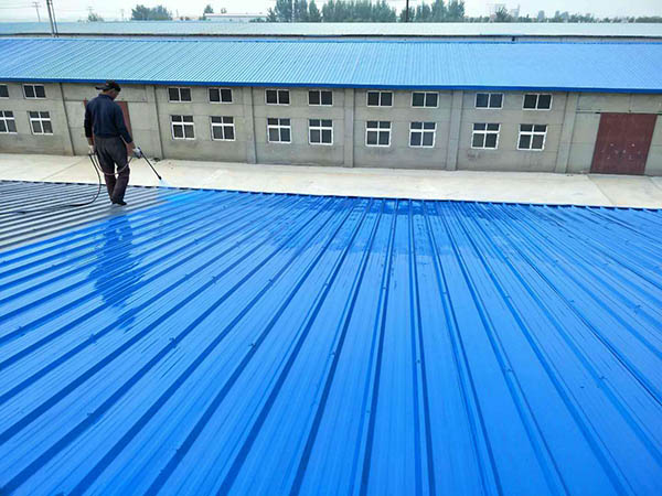 德保 彩钢瓦喷漆翻新工业厂房、仓库